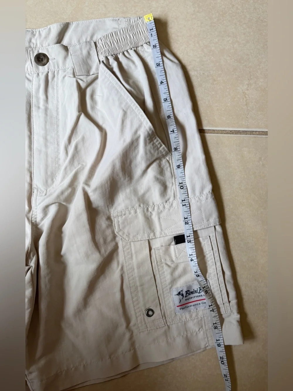 Bimini Bay Outfitters Light Khaki Nylon Cargo Shorts - Men's Size 32